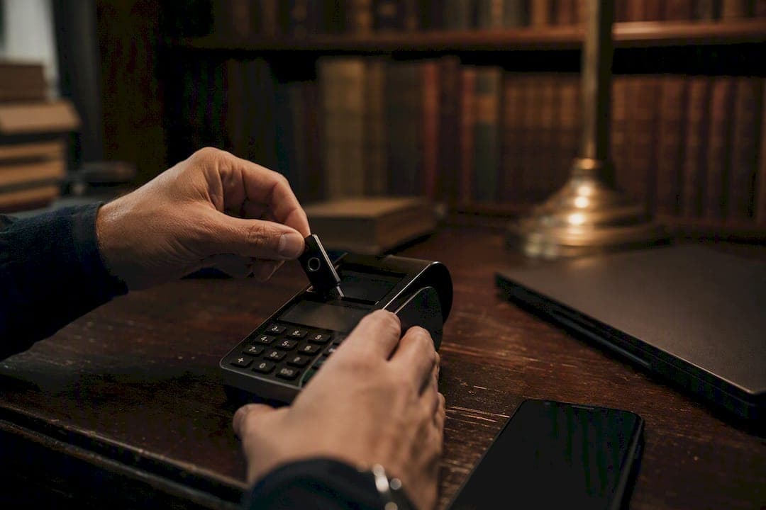 Chargeback vältimine: checklist prática para lojistas digitais