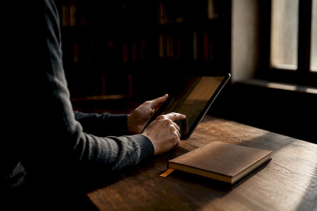 Spot e-book DRM and avoid Adobe device limits (4–6) in Estonia